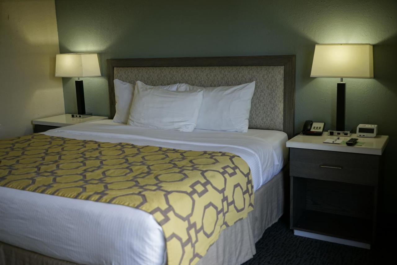 Baymont By Wyndham Shakopee Hotell Eksteriør bilde