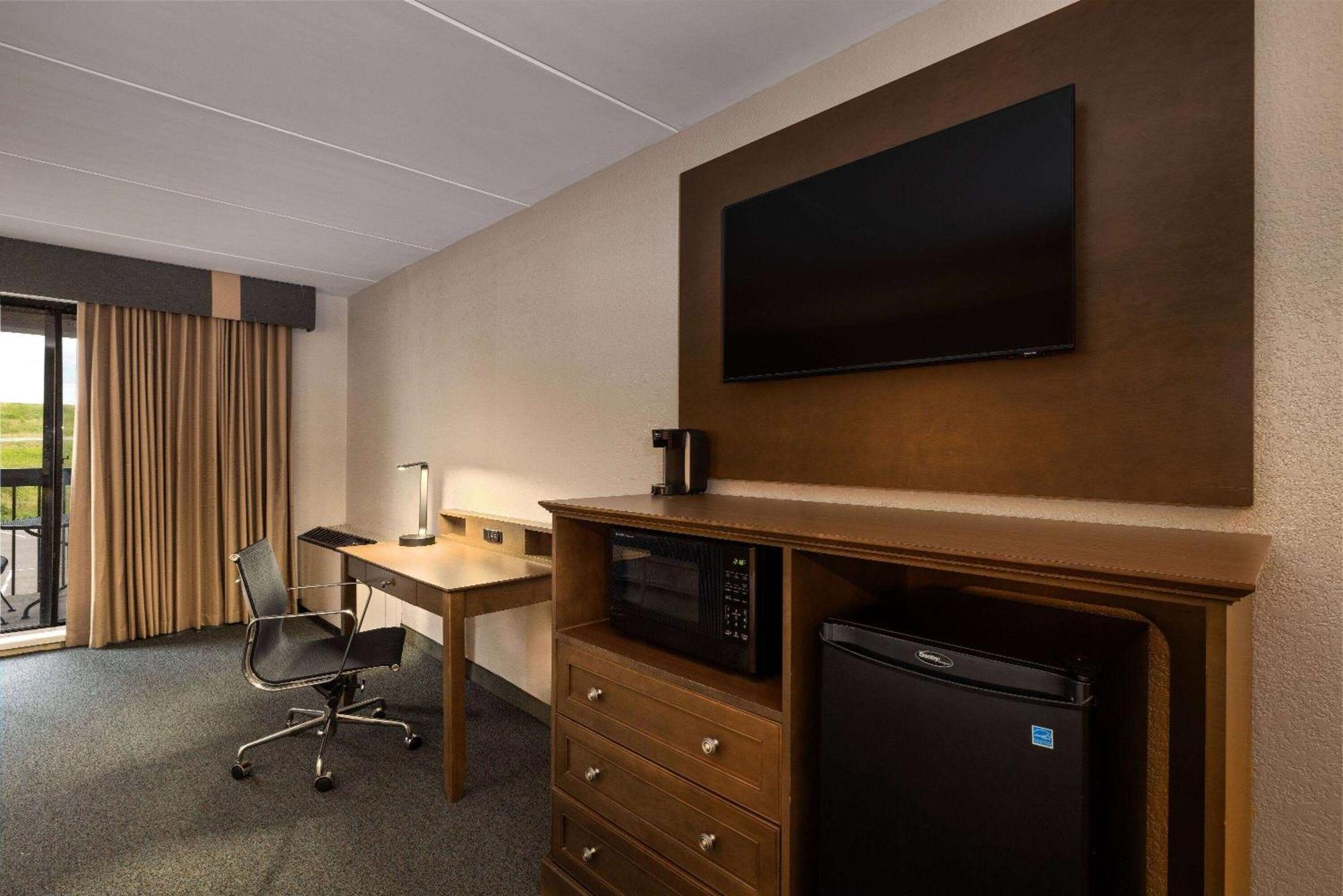 Baymont By Wyndham Shakopee Hotell Eksteriør bilde